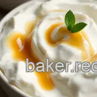 Bake Greek Yogurt with Honey Delight
