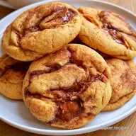 Fall Spiced Chocolate Chip Cookies: Tender
