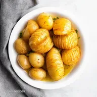 Golden Garlic Hasselback Potatoes Best Potato Recipes