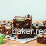 Delightful Mint Chocolate Chip Brownies: Bake Mint Chocolate Chip Brownies Delightfully