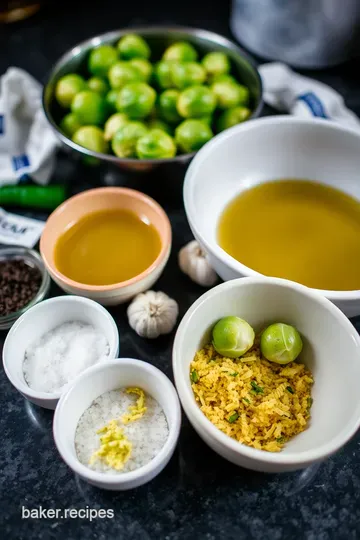 Pan-Seared Brussels Sprouts with Garlic and Lemon ingredients